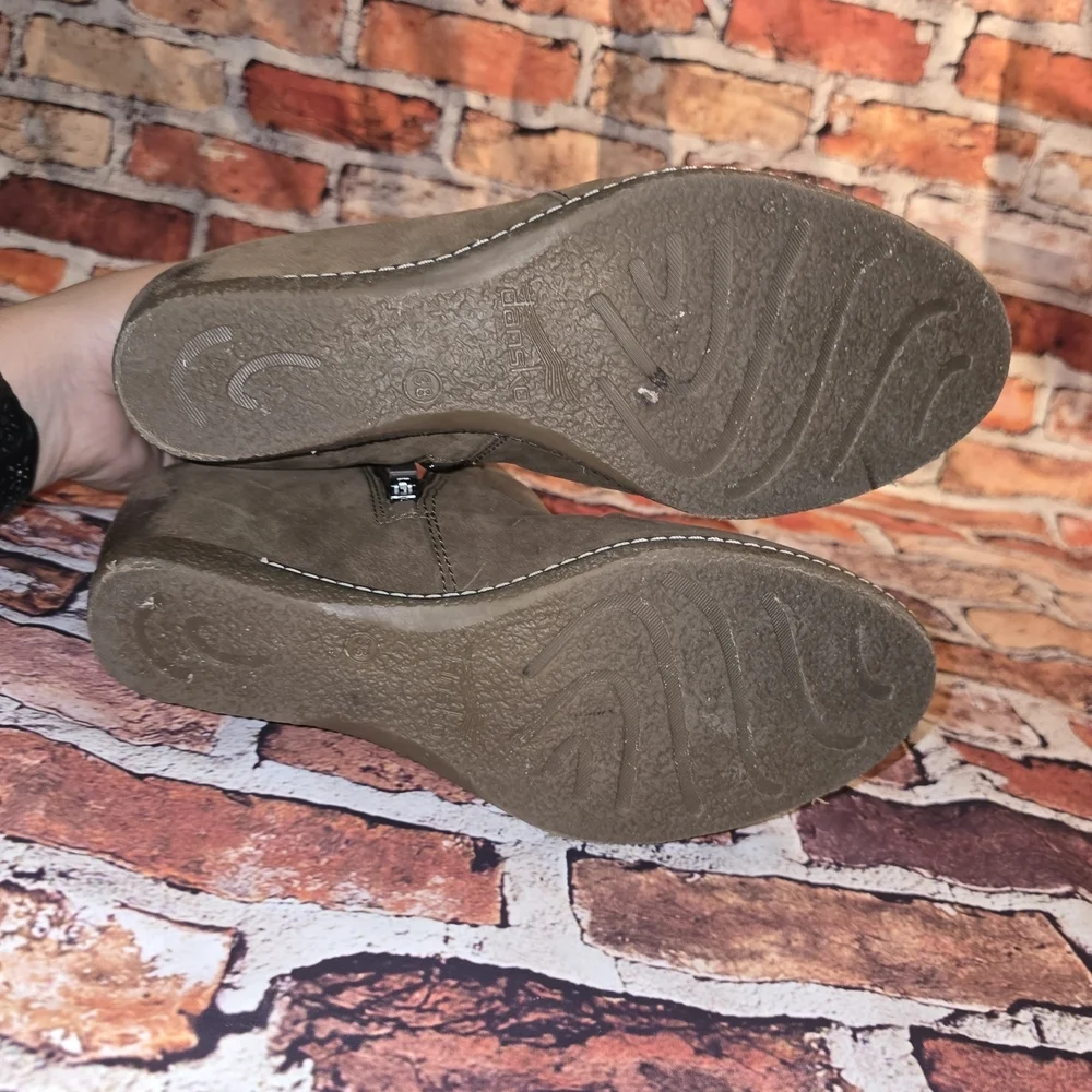 Dansko Women's Brown  Nubuck Ankle Boots Size 38